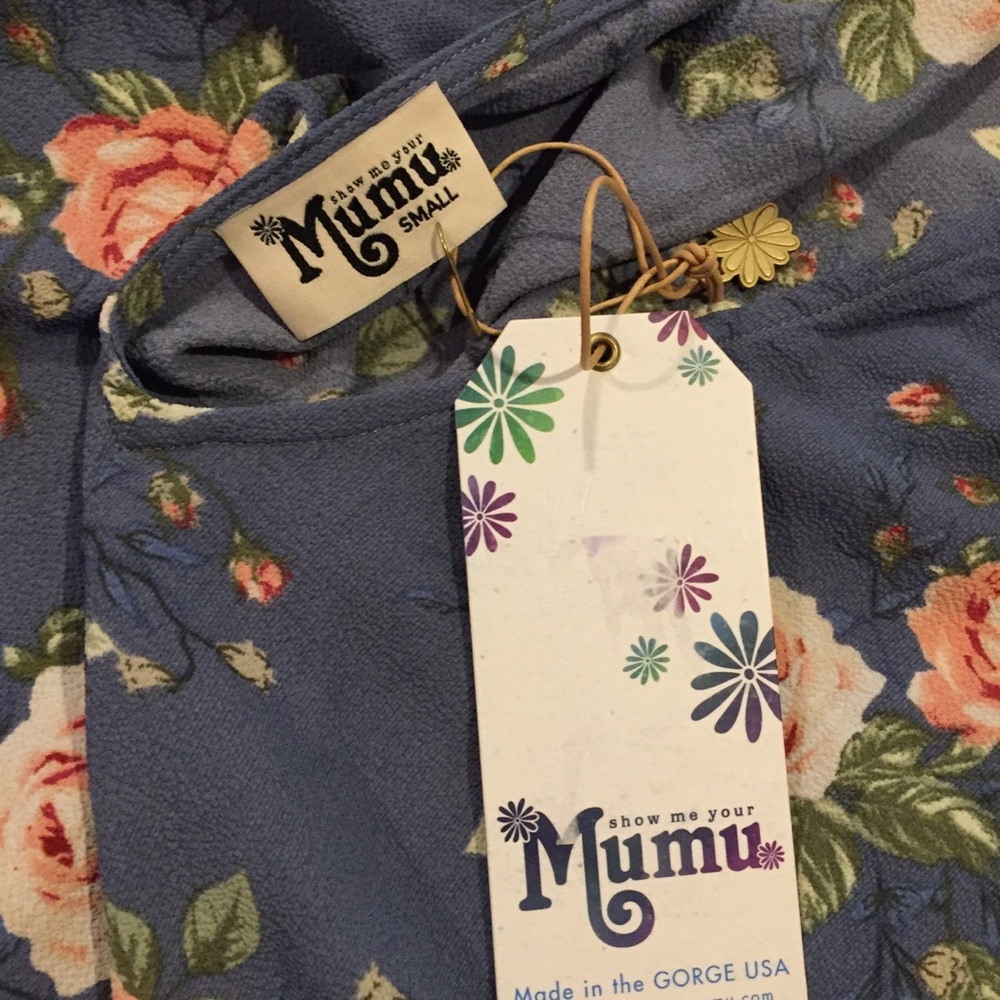 NWT Show Me Your Mumu Isidora Romper Small budding blues blue floral shorts - Picture 4 of 7
